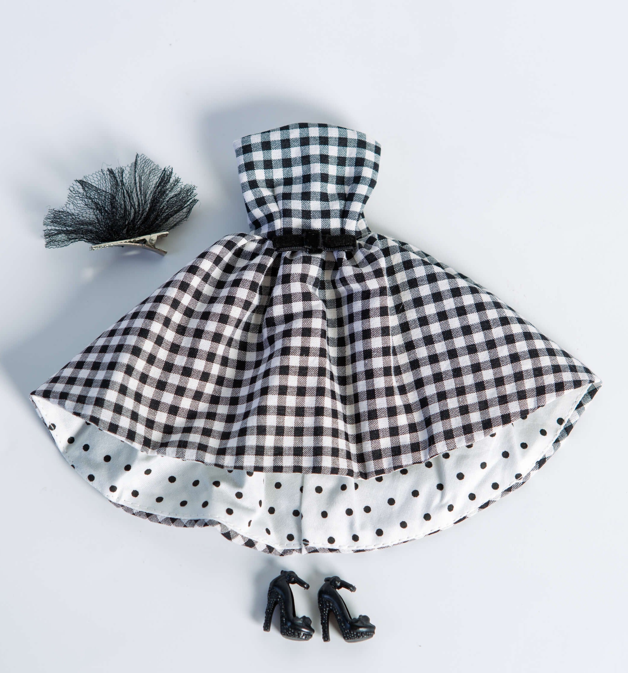 DOLLY DOLL BARBIE CLOTHES SET GUCCI BLACK WHITE CHECKERED SHORT DRESS DOLLY by Le Petit Tom