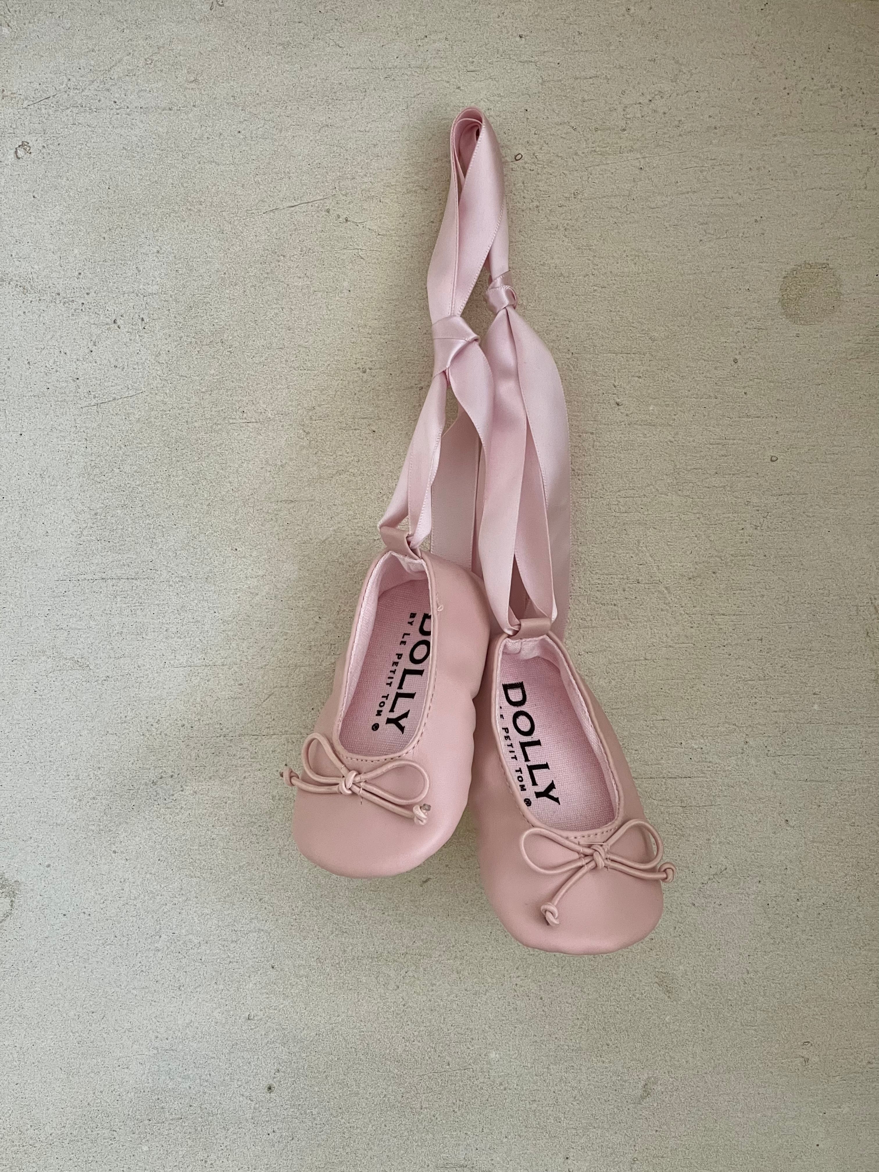 Baby ballet hotsell shoes with ribbon